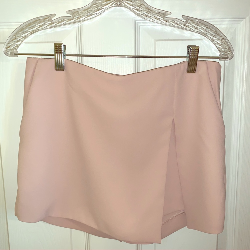 Light Pink Express Skort with pockets